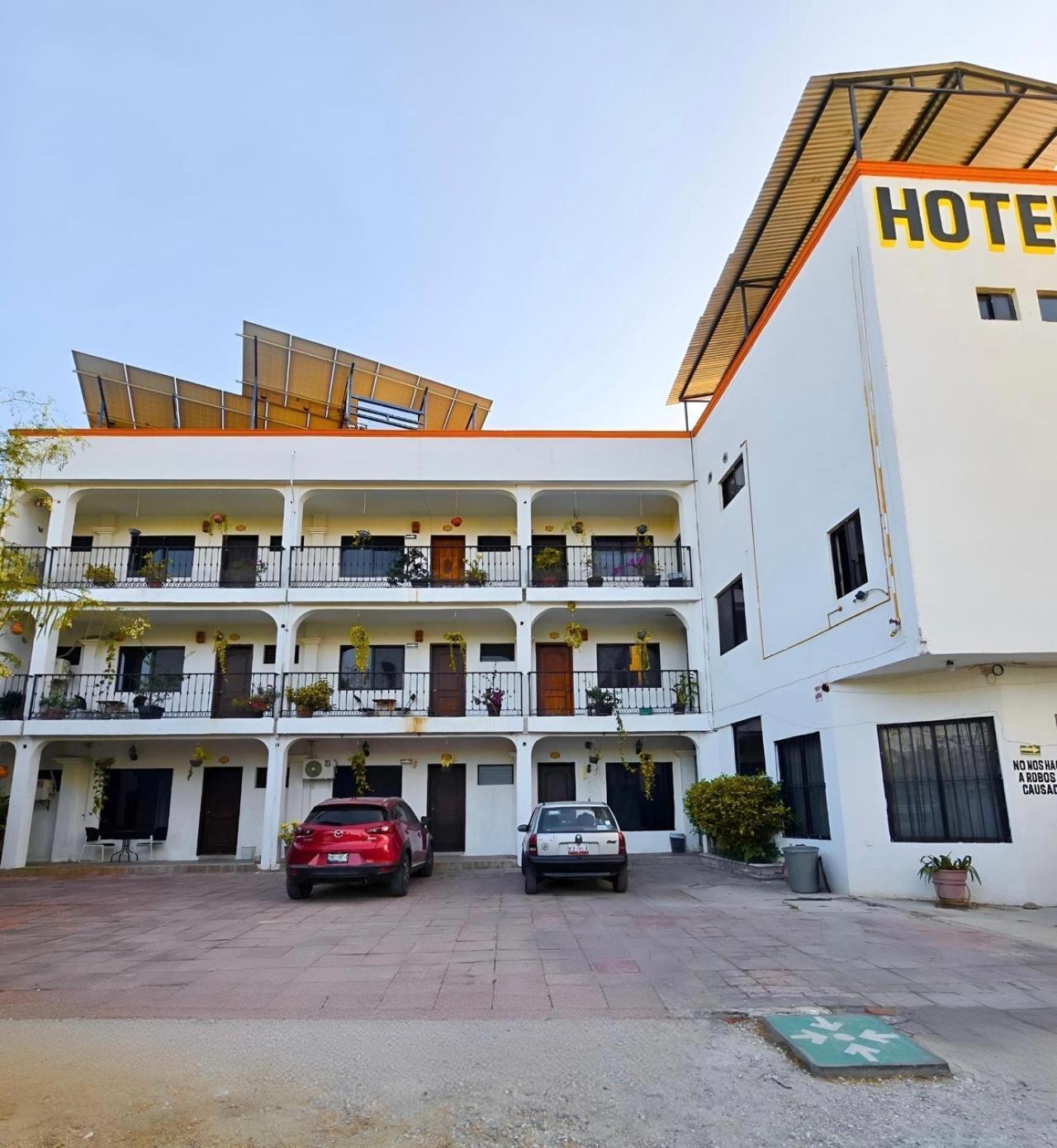 Hotel Villa Esmeralda Tuxtla Gutiérrez Eksteriør billede